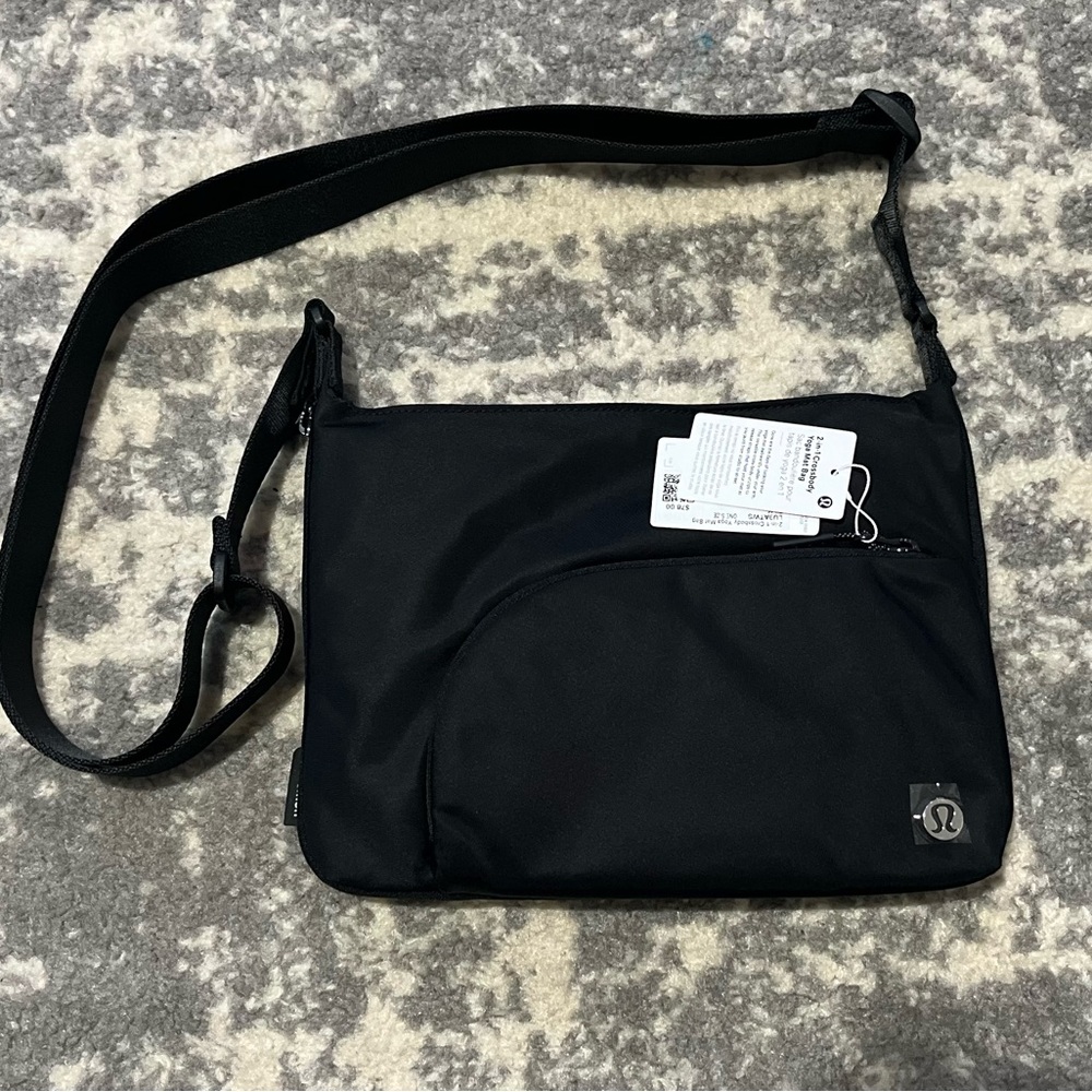Lululemon 2-in-1 Crossbody Yoga Mat bag